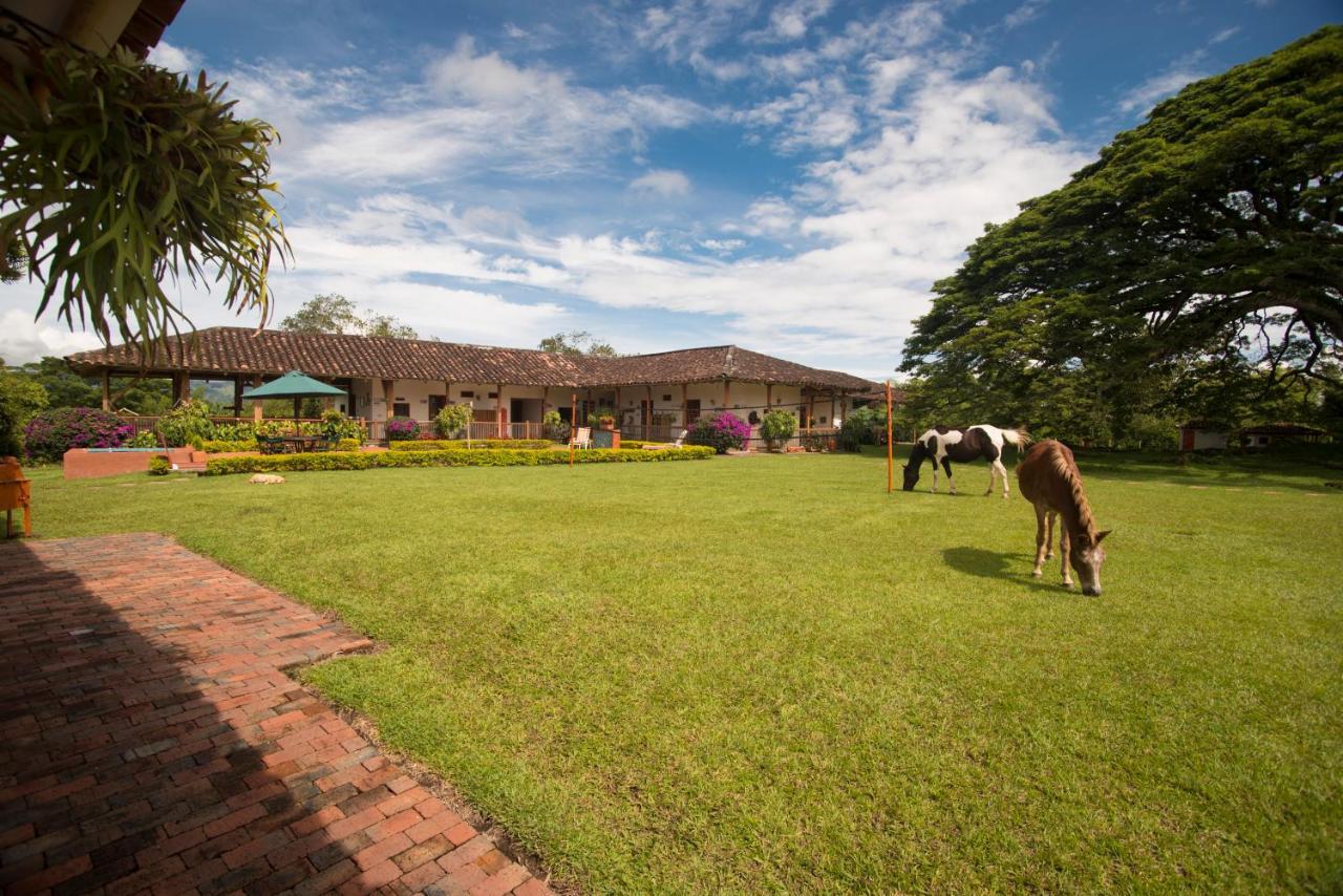 Hacienda El Saman Villa Кимбая Екстериор снимка