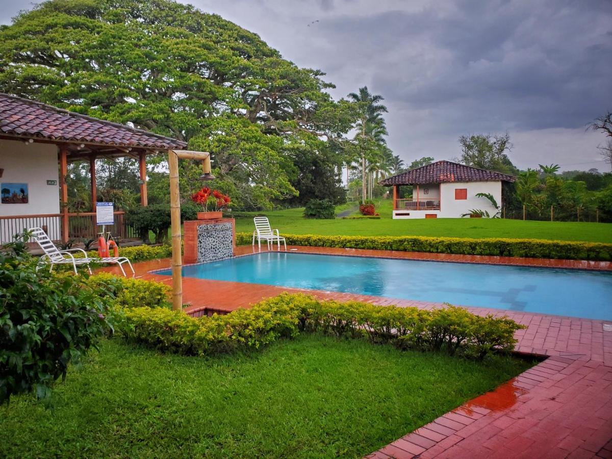 Hacienda El Saman Villa Кимбая Екстериор снимка